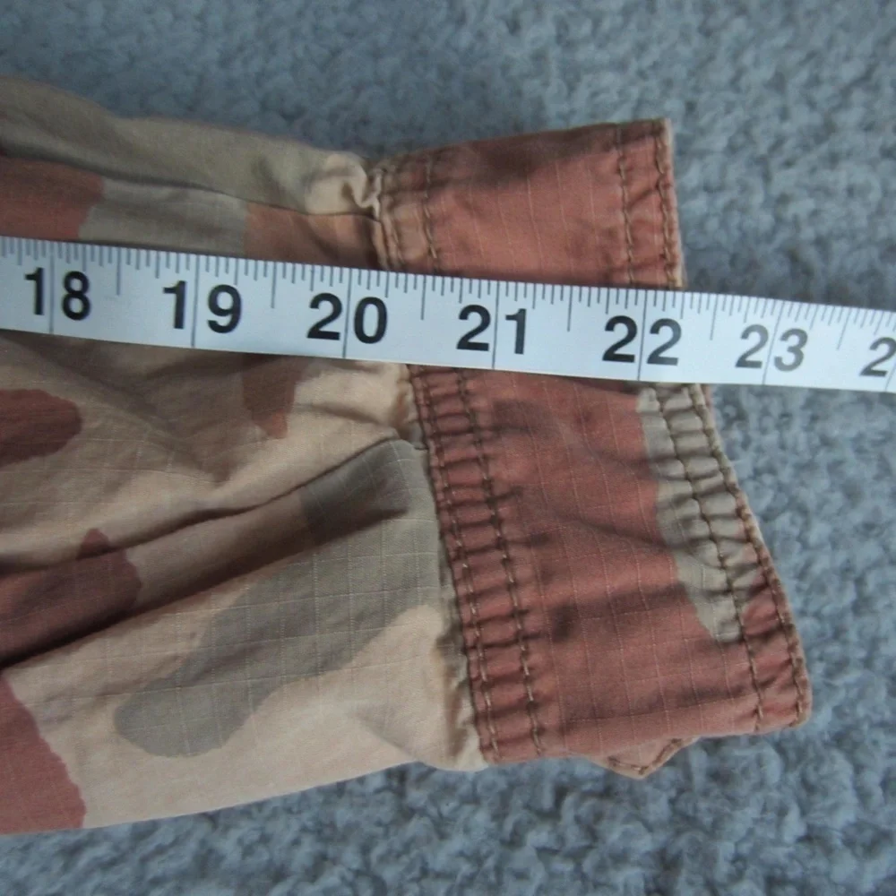 Free People shirt jacket Womens S Tan Camo‎ pockets button Y2K grunge hiking - Picture 13 of 17